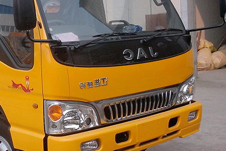 广乐高速(G4W3)救援拖车价格多少一辆|流动打气